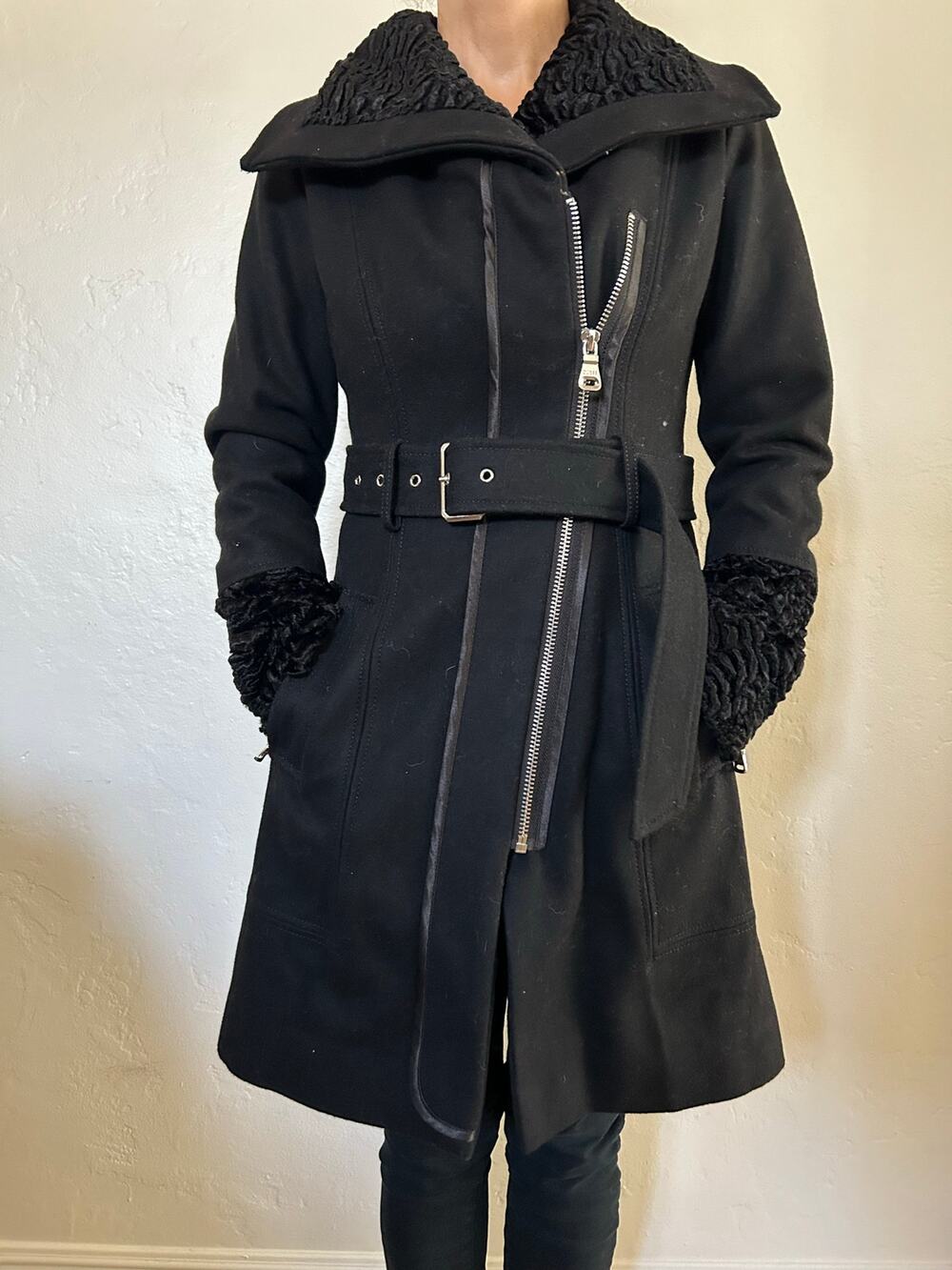 Vintage Guess Y2K Coat